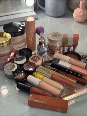 Makeup Lot